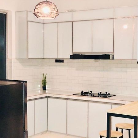 Villa Pool Kepala Batas Kampong Hilir  Esterno foto